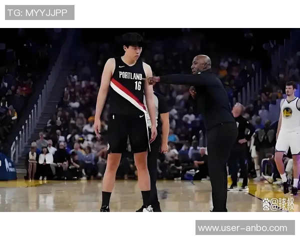 开拓者揭幕战对阵森林狼大名单公布杨瀚森在列四位中锋齐聚一堂