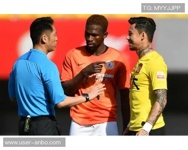 海兰德力挺卢教练称其幽默风趣是好人好教练